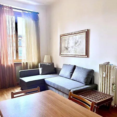 Easylife - Accogliente Residenza Con Balconcino Apartment