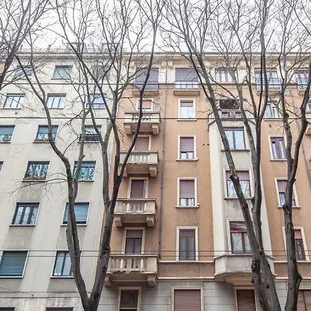 Easylife - Accogliente Residenza Con Balconcino Milan