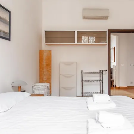 Easylife - Accogliente Residenza Con Balconcino *