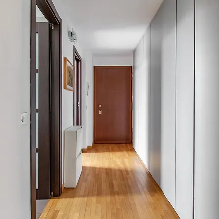 Easylife - Accogliente Residenza Con Balconcino * Milan